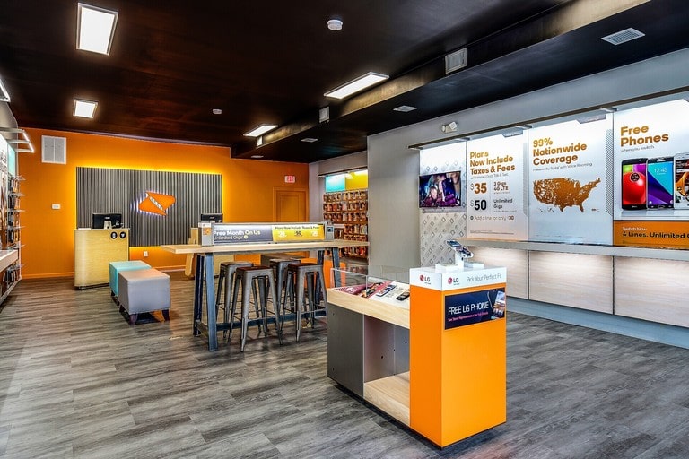 Can I visit a Boost Mobile store after closing time?